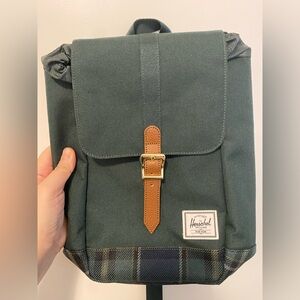 Herschel Unisex Retreat Sling Bag